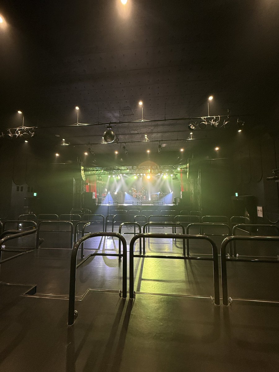 drumarin's tweet image. #LustQueen 1st ワンマンツアー
『RAISE A FLAG』ファイナル横浜🏴

楽しかった〜！！😆🥁
アンコールの『Days』を演奏してる時
ツアーが終わる寂しさが
ぐっと込み上げて来ました…！！😭

今日も皆さんの声が後ろまで
届いてきて心が燃えました❤️‍🔥
ありがとうございました！

#レイフラ横名阪
