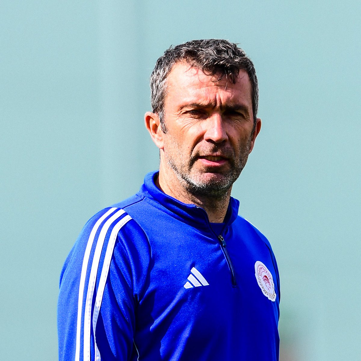 olyfcacademy's tweet image. 👤 Οι προπονητές των τμημάτων Ακαδημίας 🔴⚪️
👉 Περισσότερα στο 𝗼𝗹𝘆𝗺𝗽𝗶𝗮𝗰𝗼𝘀.𝗼𝗿𝗴 / t.ly/utzuz
#Olympiacos #OlympiacosU23 #OlympiacosU19 #OlympiacosU17 #OlympiacosU15 #OlympiacosFCAcademy #SLGR2 #Coaches