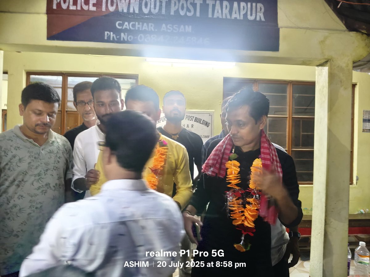 BNS121394498988's tweet photo. ধন্যবাদ বরাকবাসী আপনাদের সহযোগীতা ও সাথে থাকার জন্য। আমাদের এই লড়াই চলছে চলবে যতদিন পর্যন্ত ভাষা শহীদ স্টেশন শিলচর নামকরণ না হয় ও সরকারি ভাবে শহিদ স্বীকৃতি দেওয়া না হয়। 🙏
শহীদের_সম্মান_চাই
#নামকরনে_শহীদ
#TarapurThana
#DemocraticProtest https://t.co/eqrMJNHRcn