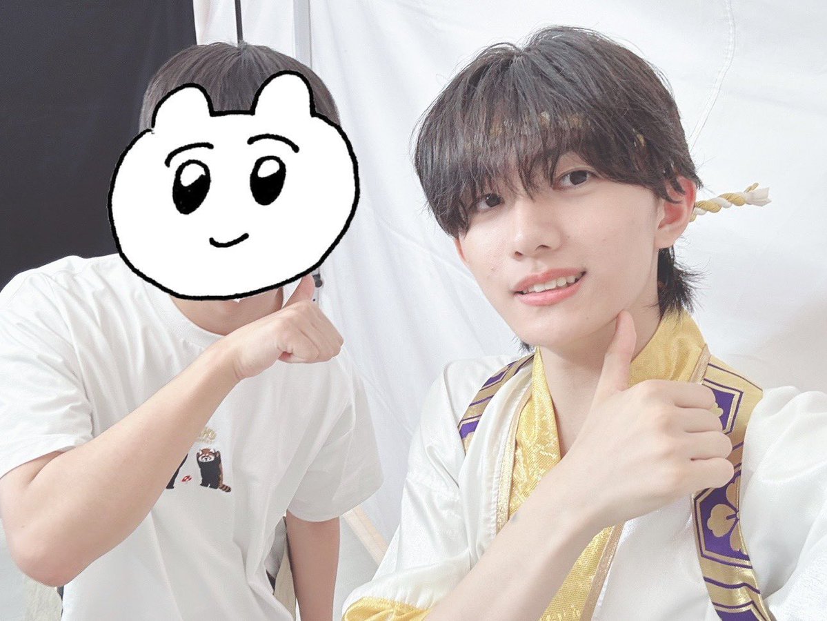 Q_Real_Escape's tweet image. 友人に誘われ
初めて、Lienelのリリイベに行ってみました
アイドルってすげえ〜って思った
楽曲も好みだし、ハマってしまう
