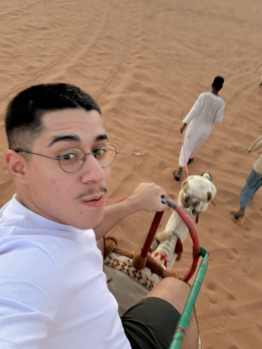 tatulol_'s tweet image. Hoje nossa jornada internacional termina
Foi uma experiência diferente de qualquer uma que já vivi, jogar lol fora do Brasil é muito diferente de fato, muito mais desafiador e muito melhor pra aprender
Feliz por ter conseguido bons treinos e trocar ideia com pessoas que…