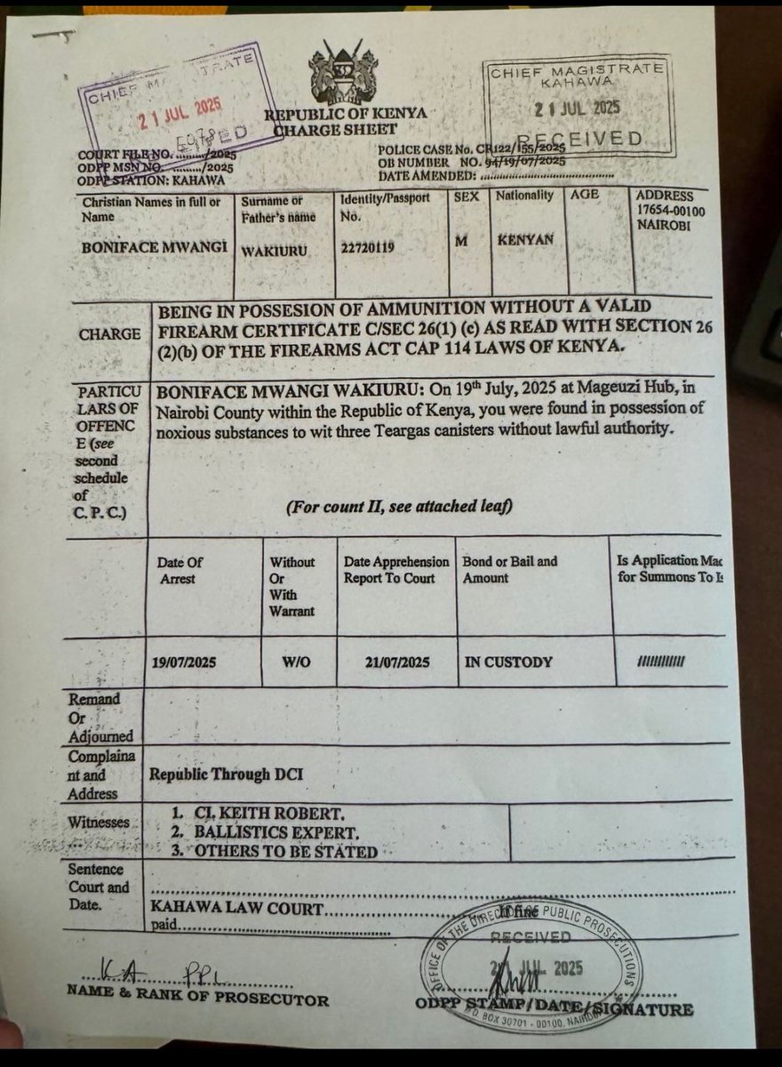UhaiWetu's tweet image. Charging Boniface Mwangi for “unlicensed ammunition” over 3 teargas canisters &amp;amp; a blank round is pure state intimidation. Teargas is a symbol of protest, not terrorism. This is a blatant attack on dissent &amp;amp; civil liberties. We will not be silenced #BonifaceMwangiIsNotATerrorist