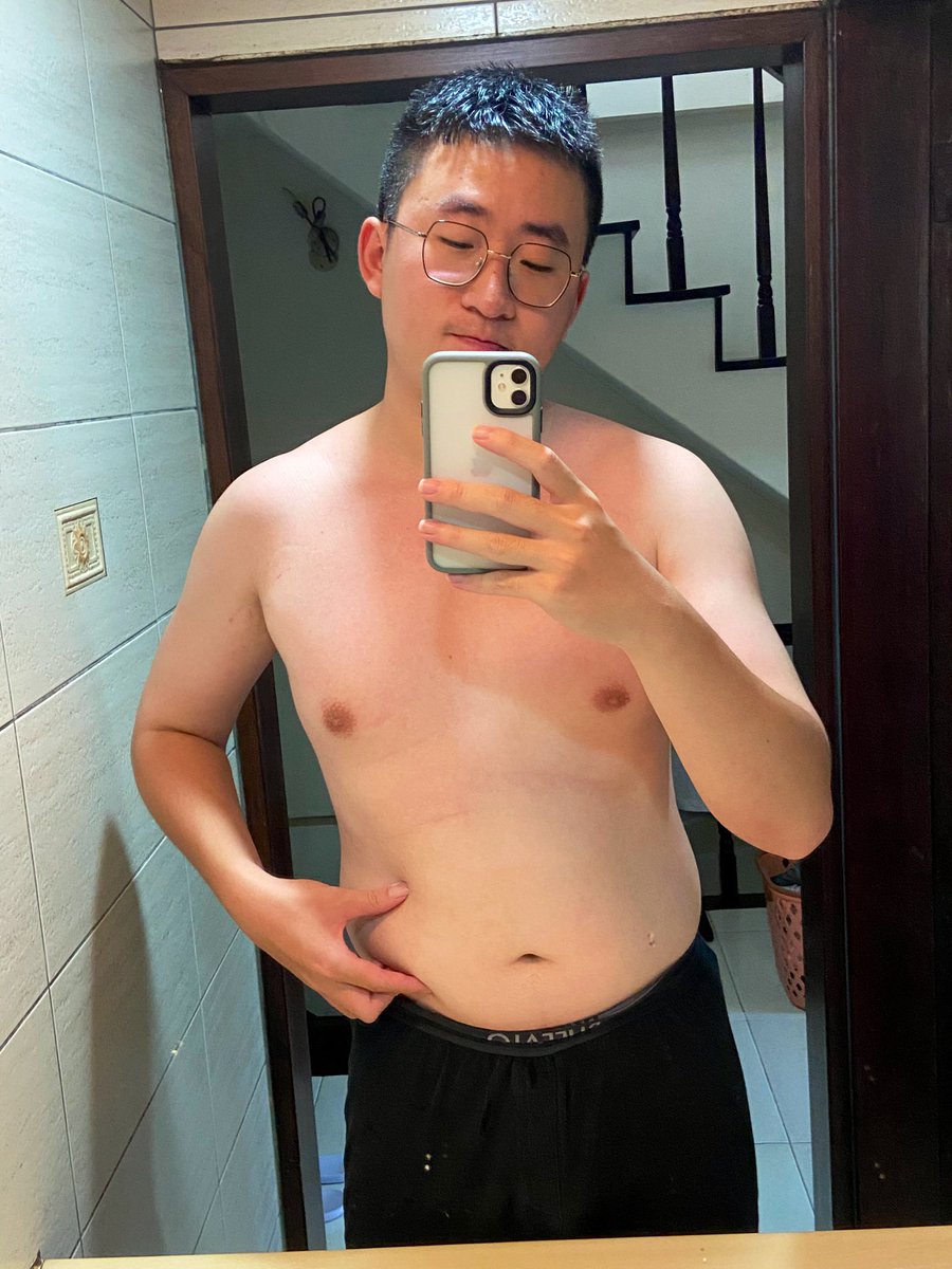 最近真的是沒在控制飲食（捏