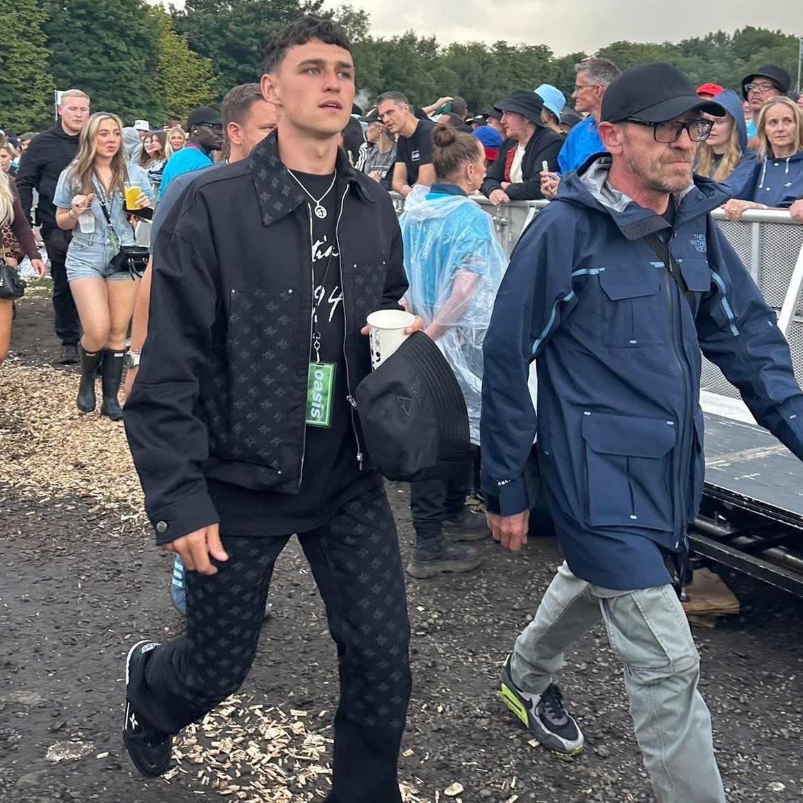 OasisPlanet_'s tweet image. Foden at Oasis in Manchester on Sunday night
📸 supersoniclwt