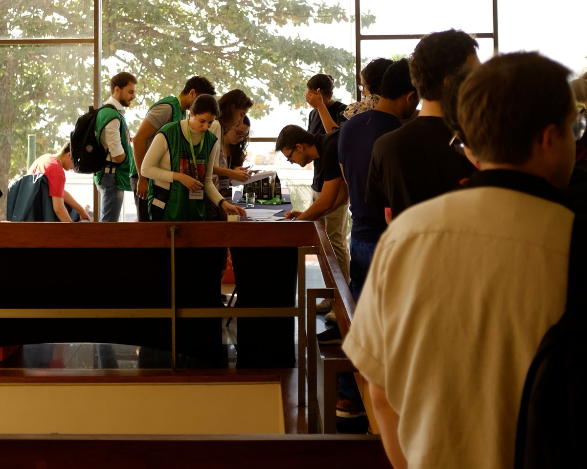 a huge thank you to our amazing volunteers 💙

working relentlessly to make the conference go smooth!

auai.org/uai2025/volunt…