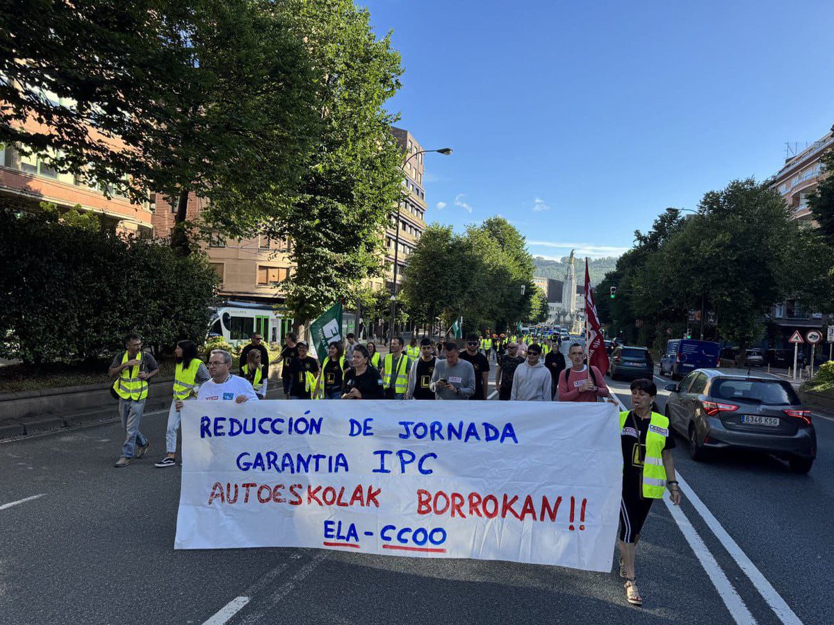 CCOOeuskadi's tweet image. ccoo.eus/noticia:733053…
Amplio seguimiento en el tercer día de huelga en las autoescuelas de Bizkaia.