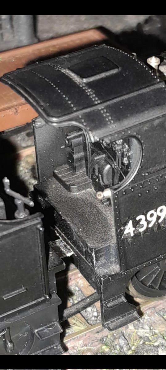 ModelRailsandMe's tweet image. Pretty awkward to say a knob is missing from a 4F along with the cab rails... without some taking it out of context :p