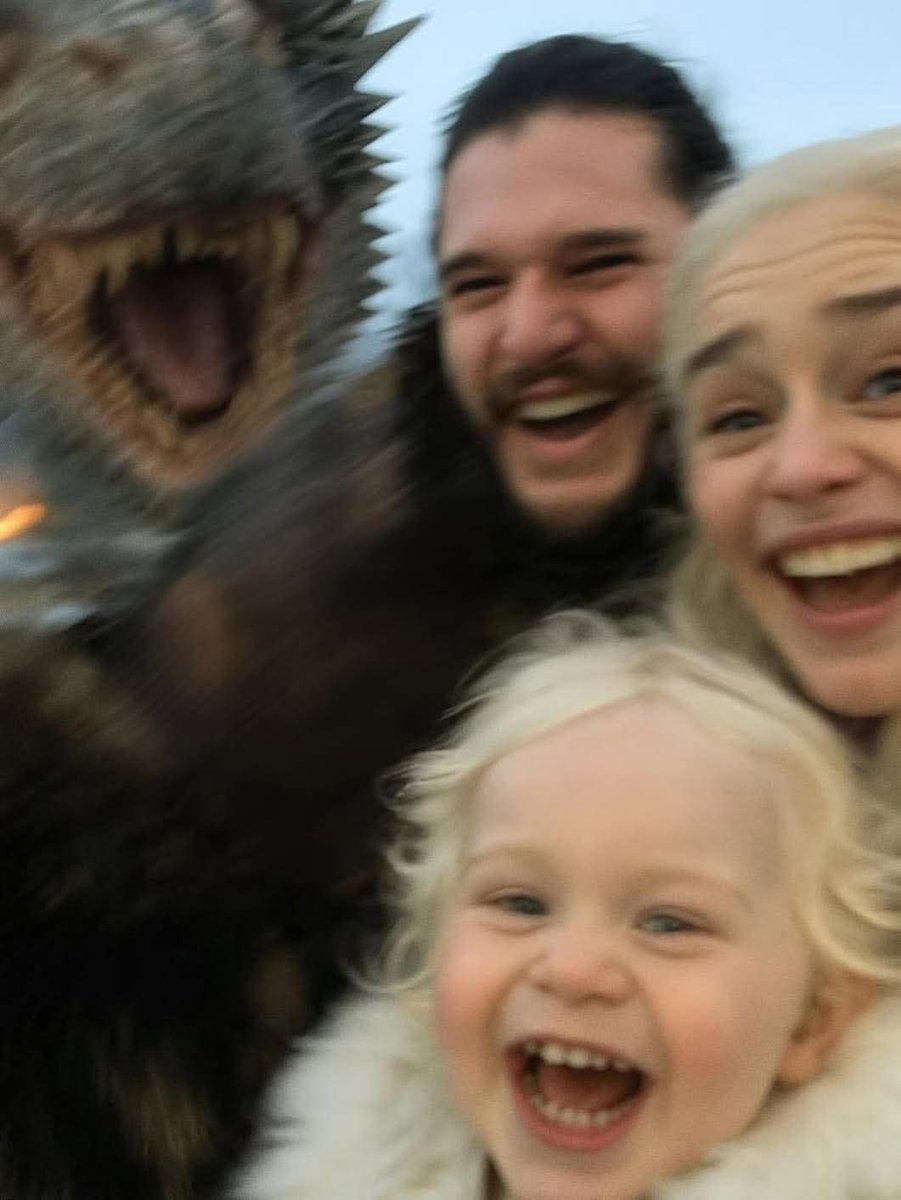 Targ_Loyalist's tweet image. The ending of Game of Thrones, if it were on Disney.
