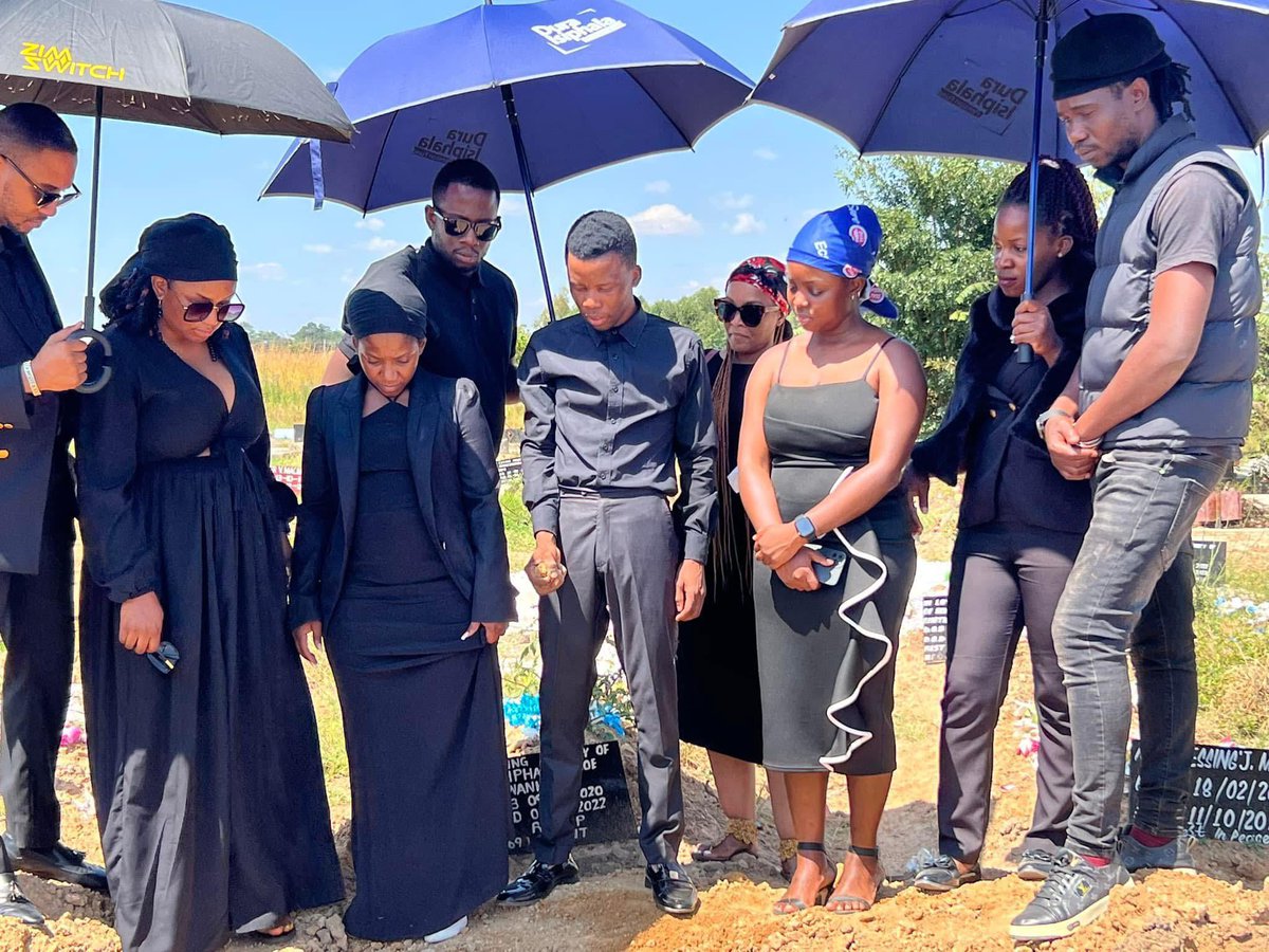 mwenjemathole's tweet image. Crossroads 🫶🏾, who agrees that this is one of the best productions we've ever had? It's so relatable, and you can learn a lot from the series. Which character is your favorite?