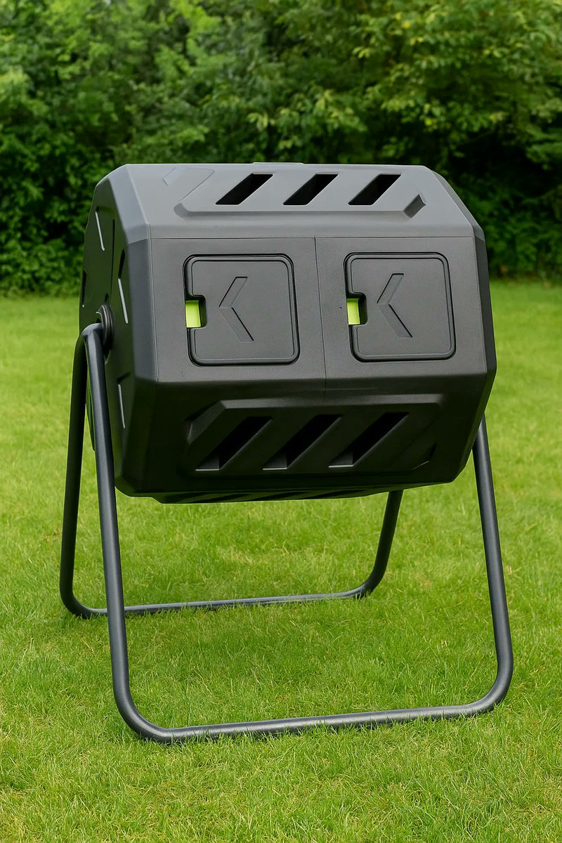 GLifeHub's tweet image. Thinking about composting but don’t know where to start? ♻️

🌿 This beginner’s guide to tumbler composting is perfect for small spaces, balconies, and anyone new to composting.

👉 greenlifehub.com/tumbler-compos…

#CompostingTips 
#ZeroWaste 
#SustainableLiving 
#GreenLifeHub