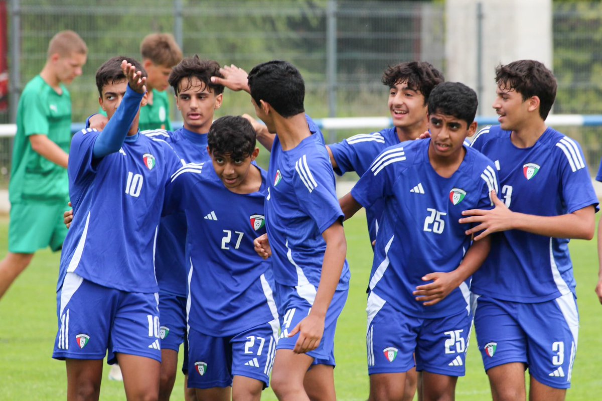 نهاية المباراة الودية 

منتخب الكويت للأشبال  4 

فريق بوهيمياس التشيكي للأشبال 2

سجل الأهداف :

⚽️ نزال المعصب 
⚽️محمد الجدعان 
⚽️ حمد الشمري
⚽️ عبدالعزيز العنزي

#KuwaitFA