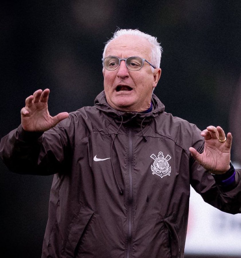 BrasilEdition's tweet image. 🚨Corinthians is considering sacking Dorival!
He has 1 win in his last 7 matches.