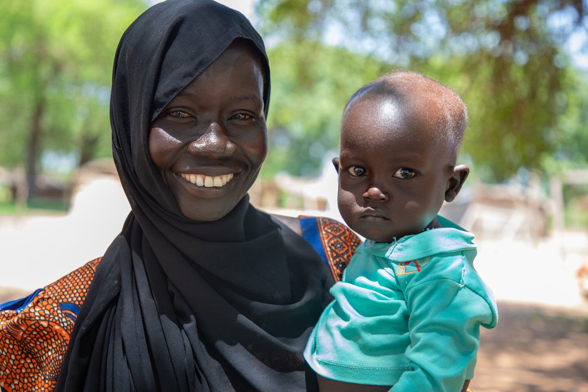 In the 12 months to June 2025, an estimated 2.1 million children in #SouthSudan suffered acute malnutrition . . .  During the same time period, an estimated 1.1 million pregnant or breastfeeding women also suffered acute malnutrition.

Our clinics, funded by @Irish_aid, are