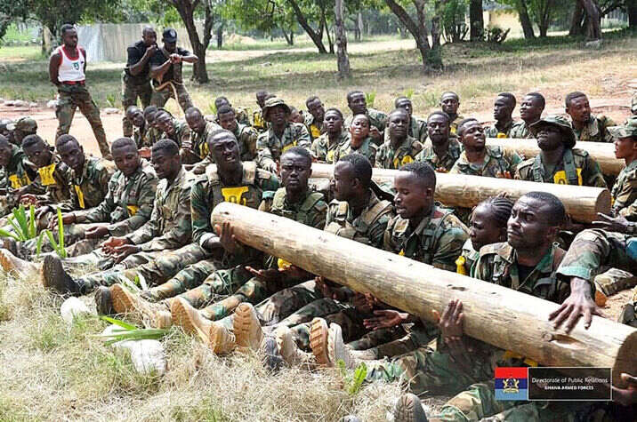 AF3NYO's tweet photo. Audit has revealed that 2,872 Army potential recruits are yet to undergo training. Overall (RCC64, RCC65 &amp;SSC62) 210 failed to meet the eligibility criteria. .– Dr. Omane Boamah #GovernmentAccountabilitySeries #AccountabilitySeries #AbanPapaAba https://t.co/GXgNnJlNyw