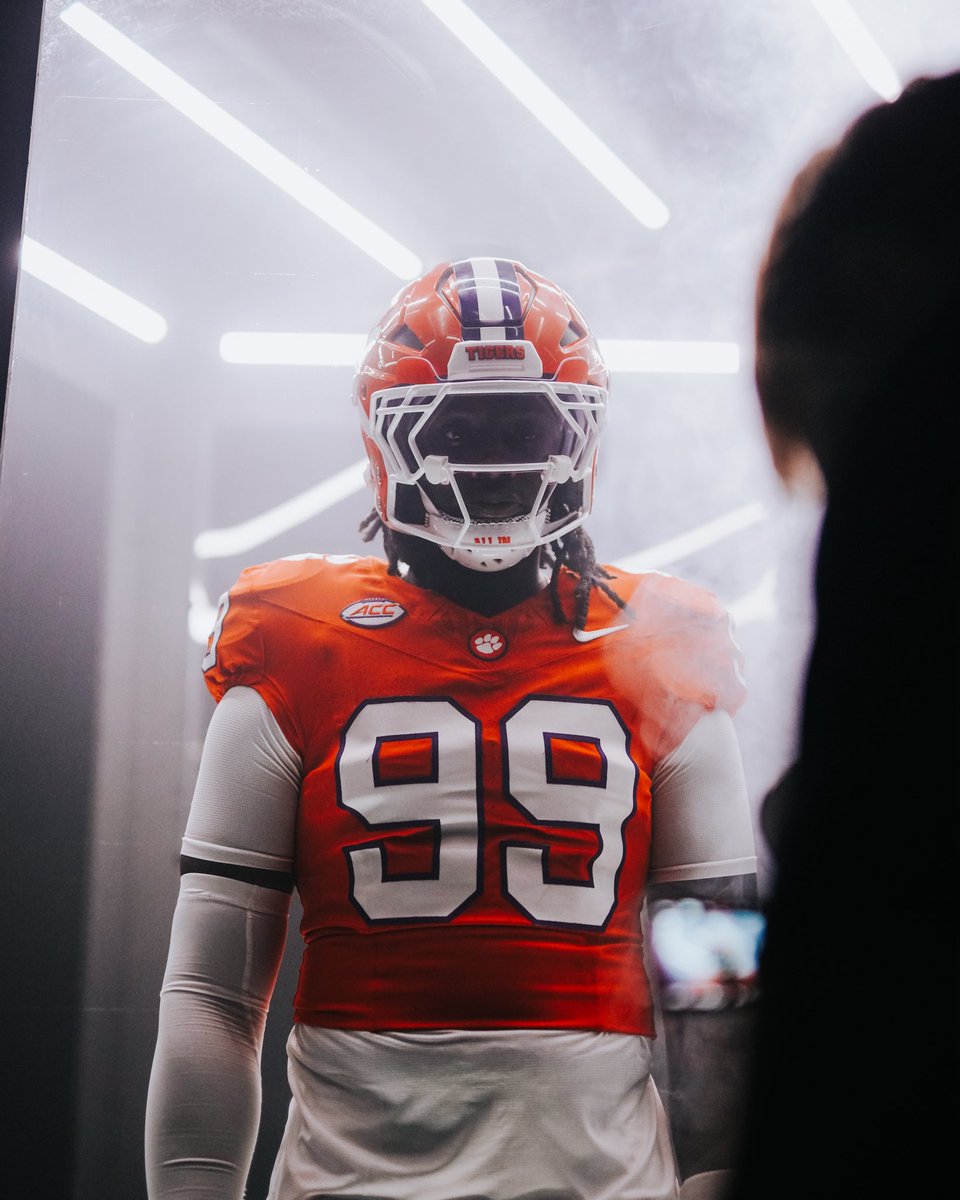 nate_watford's tweet image. Year 1 for my guy! #prouddad