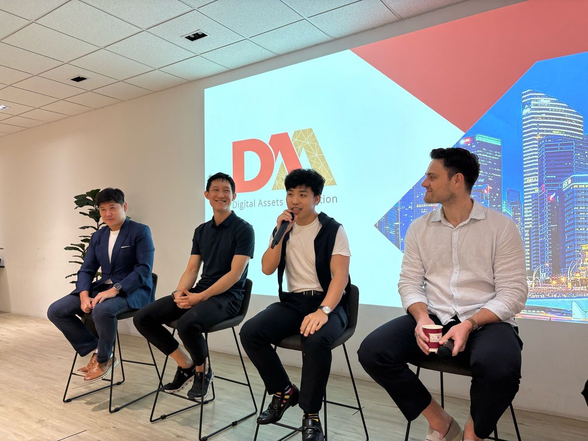 Kiln_finance's tweet image. 🙏Thanks to @sgdigitalassets for hosting @ColinVerhaegen to discuss the future of staking and institutional adoption — brilliant insights shared last week. If you're interested in staking and regulation in Singapore, don’t hesitate to reach out to him!