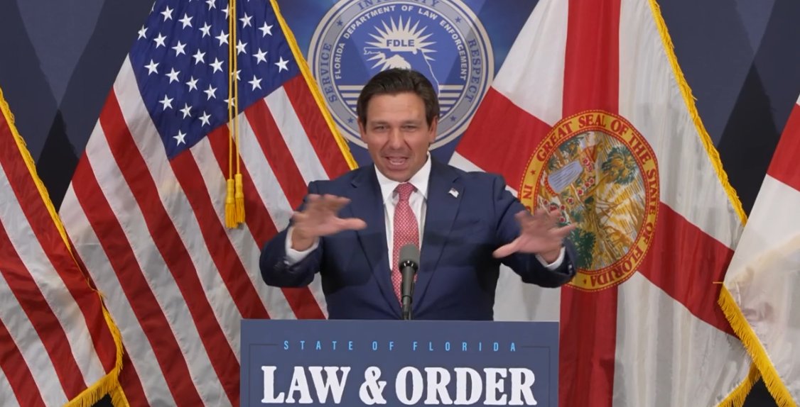 Fla_Pol's tweet image. .@RonDeSantis says #JeffreyEpstein #GhislaineMaxwell didn't act alone, calls for release of docs.
Reporting by @AGGancarski
floridapolitics.com/archives/74798…
#FlaPol