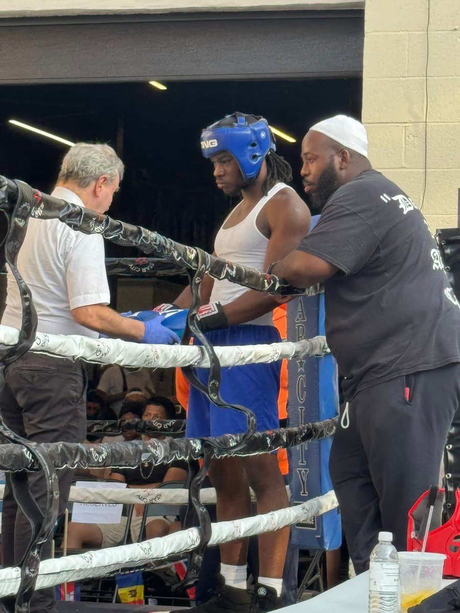 ALHAMDULILLAH ALL PRAISE IS DUE TO ALLAH SWT 🤲🏿 2-0 #BOXINGnBBQ #OlympiacosFC #SB19 #Muslim