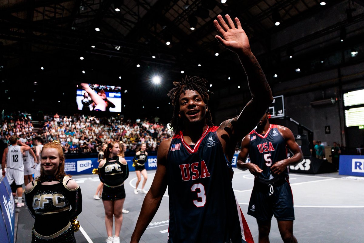 CULionsMBB's tweet image. SILVER for @_averybrown3 and @USAUniTeam! 🥈
Our guy Avery Brown and Team USA 3x3 finished on the podium at the @FISU World University Games! 🇺🇸🏀
#RoarLionRoar🦁 // #OnlyHere🗽
