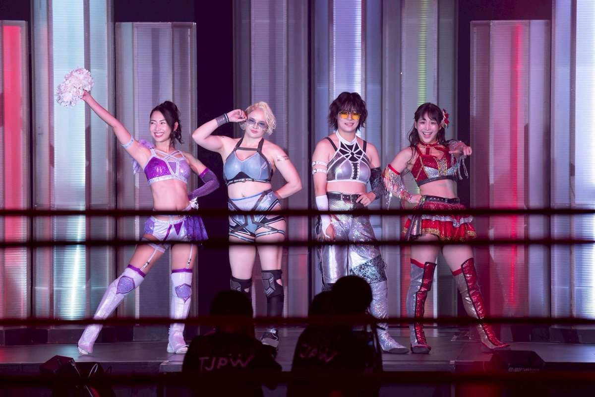 Toga_tjpw's tweet image. #tjpwSSP25 ありがとうございました!!!
今日はキラに合わせてサングラスつけて入場してみた😎
似たようなタイプが2人ずつ揃ってるチームだったけどお互いに足りないところを補えたいいチームだった気がする!
あと千花のエルボー綺麗に入ってダメージすごすぎた…😬
#tjpw