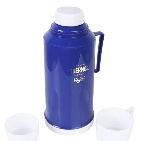 Gplanet5's tweet image. Chupa ya chai kidhungu ni Flask . Thermos ni brand. Nina umri wa siku moja tangu nijue hili.Tutajie umri wako馃槃馃槃#Kamjadala