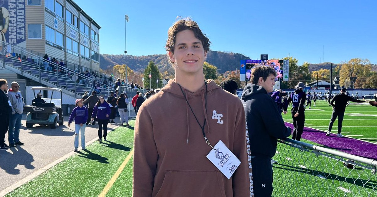 Timothy “EDGYTIM” OHalloran (@edgytim) on Twitter photo Waubonsie Valley <a href="/FOOTBALLWVHS/">Waubonsie Valley Football</a> 2026 TE/QB <a href="/Colin4d13/">Colin Ford</a> Colin Ford added his first FBS offer from the Wyoming Cowboys and recaps his offer and more on3.com/sites/edgy-tim… Waubonsie Valley <a href="/FOOTBALLWVHS/">Waubonsie Valley Football</a> 2026 TE/QB <a href="/Colin4d13/">Colin Ford</a> Colin Ford added his first FBS offer from the Wyoming Cowboys and recaps his offer and more on3.com/sites/edgy-tim…