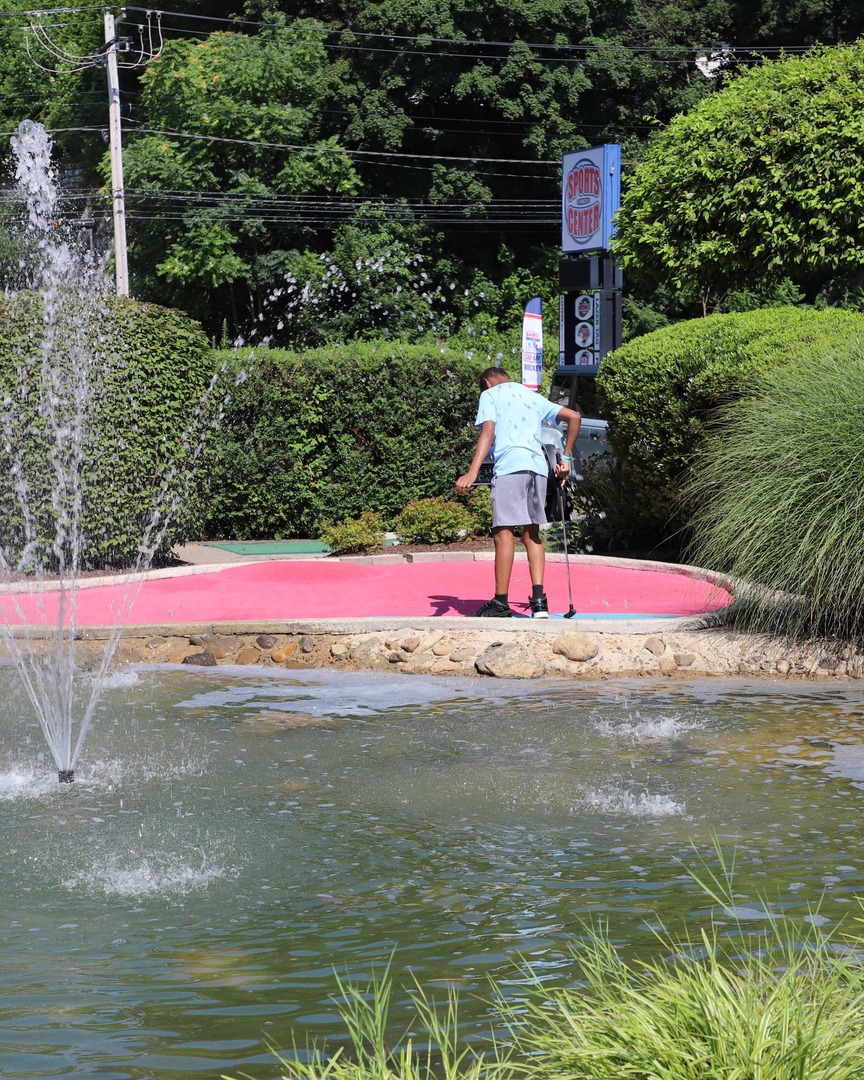 ECCommunities's tweet image. As part of #NationalSummerLearningWeek, our young residents headed to the Sport Center Complex in Shelton for a day of laser tag, mini golf, arcade fun, and movement! 🎯⛳️🕹️

We’re committed to ensuring every child has a summer full of learning, creativity, and connection.