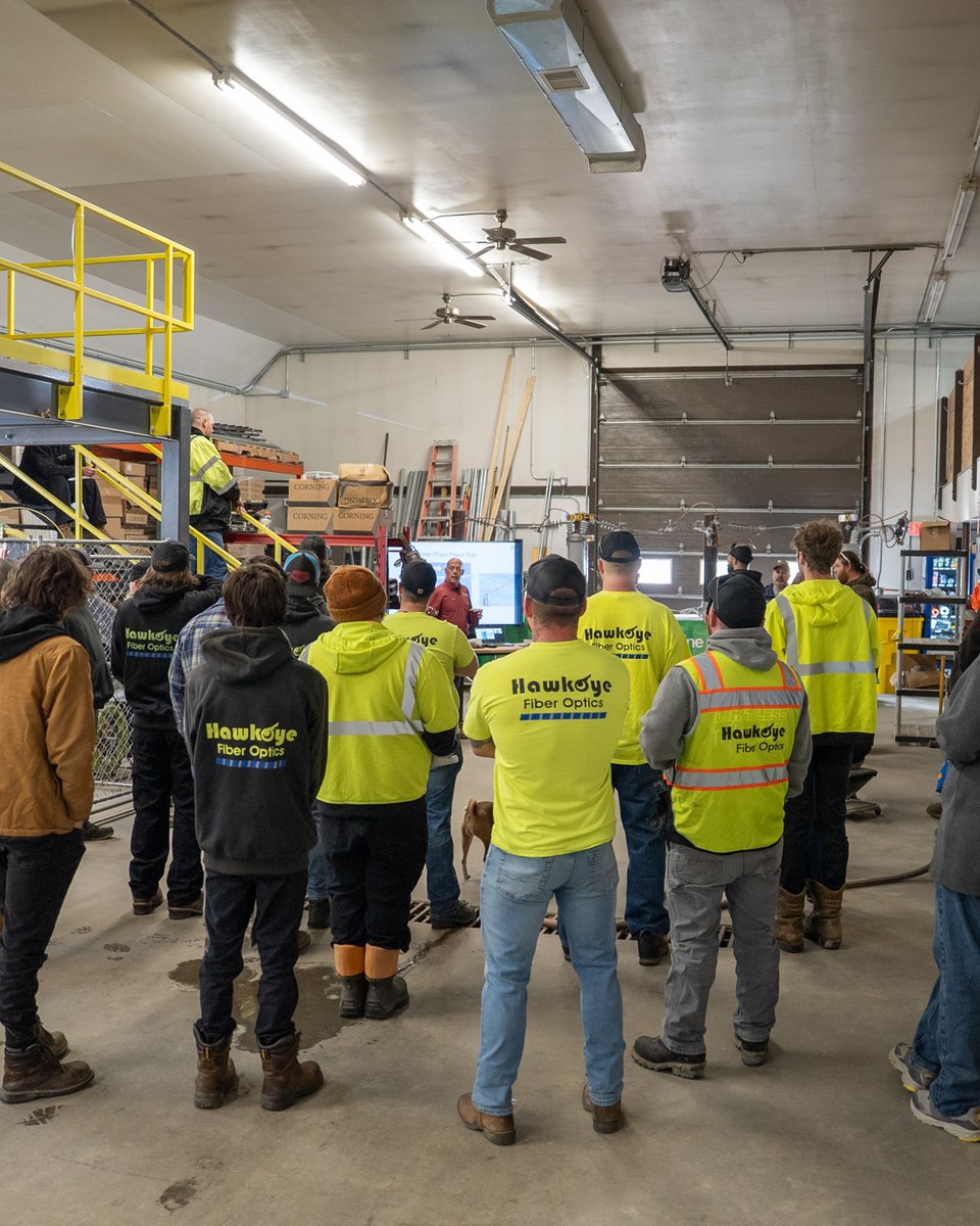 207HawkeyeFiber's tweet photo. Hawkeye is constantly growing and learning, so you know that we operate with the care and pride of a local team!

#fiberoptics #broadband #telecom #mainefiber #highspeed #internet https://t.co/QwpfgrOtXE