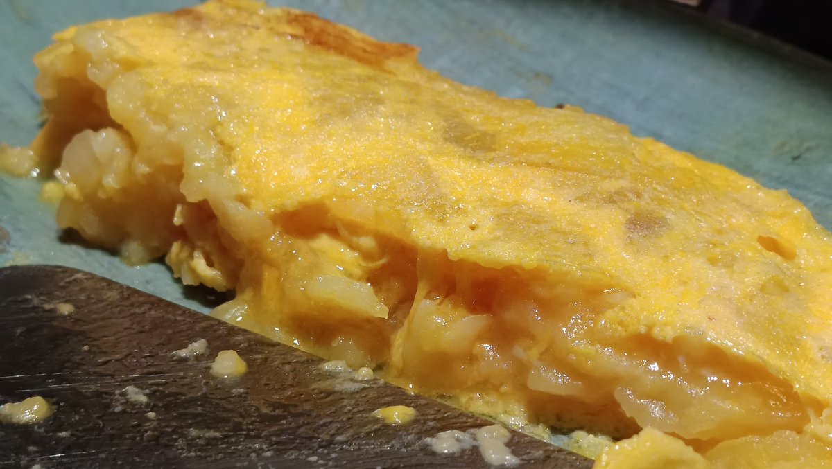 hithorso's tweet image. Hoy tortilla en el Marte, como le gusta a @pr17comic