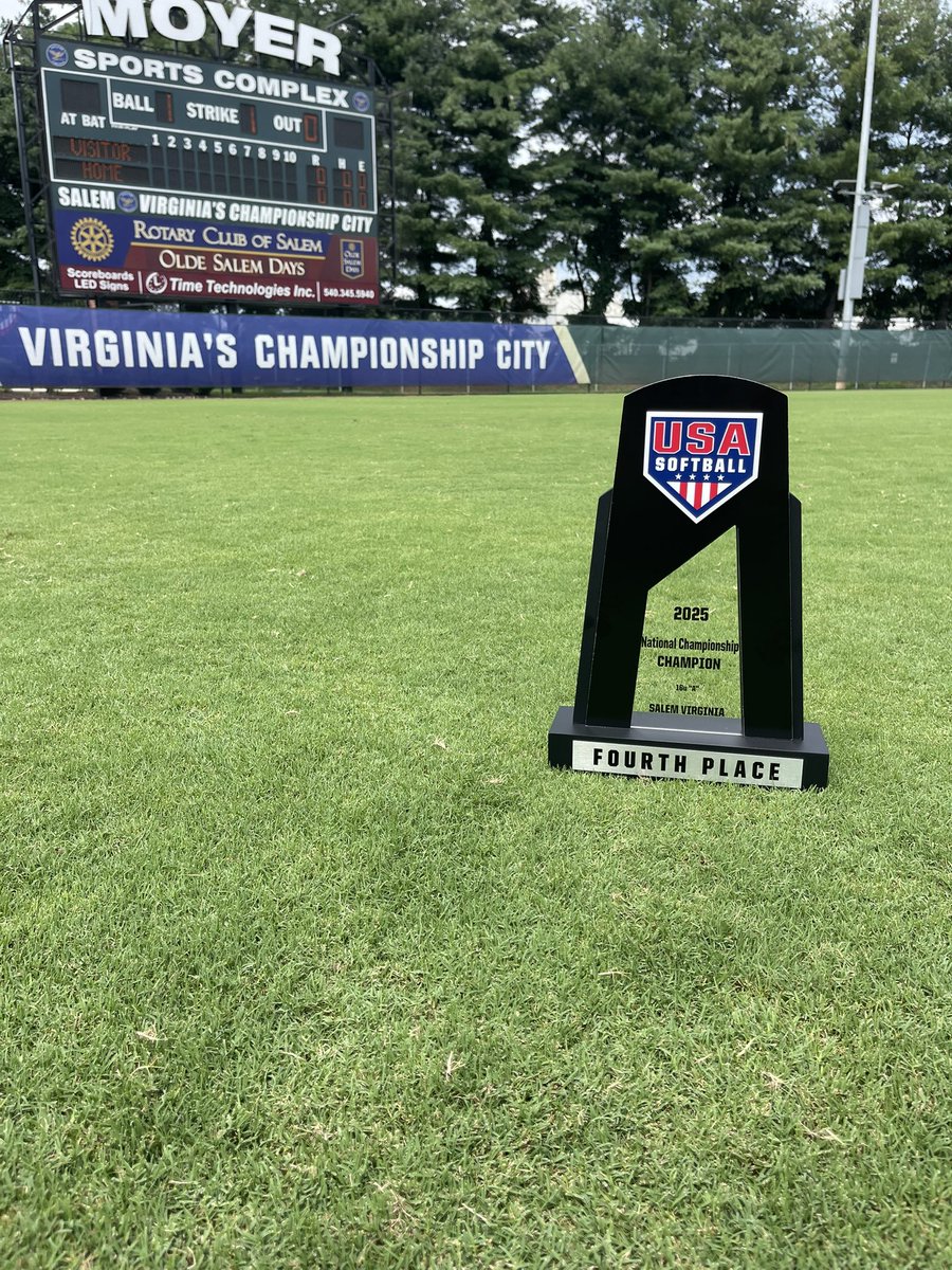 VA_Phoenix_Wood's tweet image. Proud of our 16u Phoenix-Wood squad as they fought hard and placed 4th in the @USASoftball Class A Nationals!  Thanks to all the fans, College Coaches and “Lil” Phoenix for supporting this past weekend! ❤️🐦‍🔥🖤