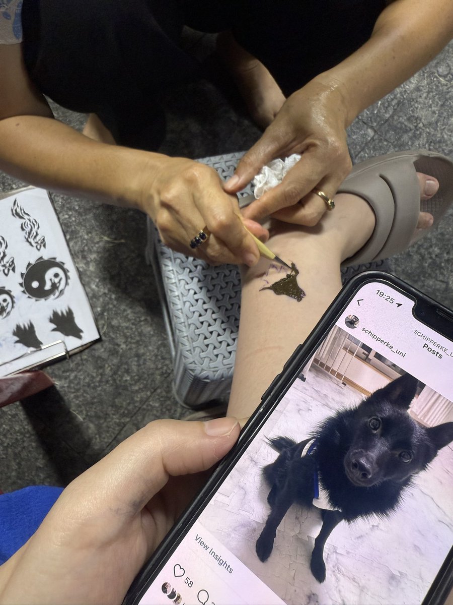 uni_1210_'s tweet photo. ウニのヘナタトゥー入れてみる🐕‍🦺 https://t.co/xkGnUAaCp3