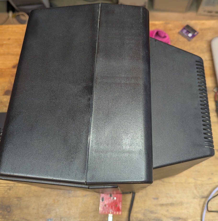 Restoring the #Vectrex  case has worked wonders. There were some serious scratches.