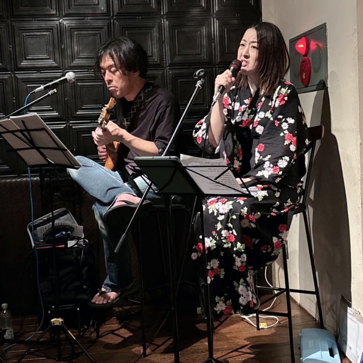 hs_solo_guitar's tweet photo. 新潟ジャズストリート、お疲れ様でした。
聞きに来てくださった皆さん、ありがとうございました。
#新潟県 #新潟市 #新潟ジャズストリート #おばんざい #sevenlights https://t.co/FOm6L5dH1J