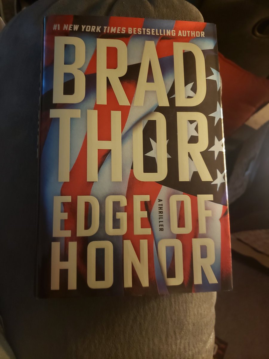 WillMatt_15's tweet image. This year's beach read was Edge of Honor by @BradThor. Another great installment in the Scot Harvath series!