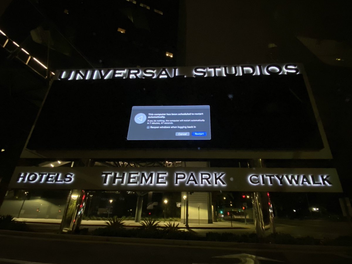 DuelingParkNews's tweet image. Can confirm the entrance video board to USH is connected to a Mac/Apple product… 😅
This post is for @HighUniversal, feel like you would appreciate this lol.