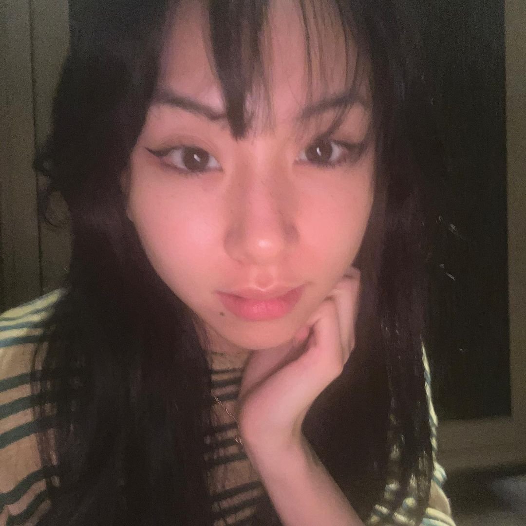 todayintwice's tweet image. 3 years ago today, CHAEYOUNG posted these photos on Instagram.