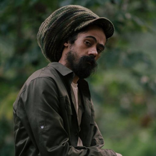blazey_blaze's tweet image. Blessed earthstrong to Damian “Jr. Gong” Marley. Such a talent.
