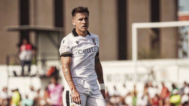 Punto Regional (@puntoregional) on Twitter photo 🔵✍️ Dani Aquino será nuevo jugador del <a href="/UCAMMurciaCF/">UCAM Murcia CF</a> en las próximas horas
✅ Según hemos podido saber, el acuerdo ya está cerrado por una temporada con opción a otra en caso de ascenso
🤝 Información avanzada por <a href="/VictoriodeHaro/">Victorio de Haro</a> 🔵✍️ Dani Aquino será nuevo jugador del <a href="/UCAMMurciaCF/">UCAM Murcia CF</a> en las próximas horas
✅ Según hemos podido saber, el acuerdo ya está cerrado por una temporada con opción a otra en caso de ascenso
🤝 Información avanzada por <a href="/VictoriodeHaro/">Victorio de Haro</a>