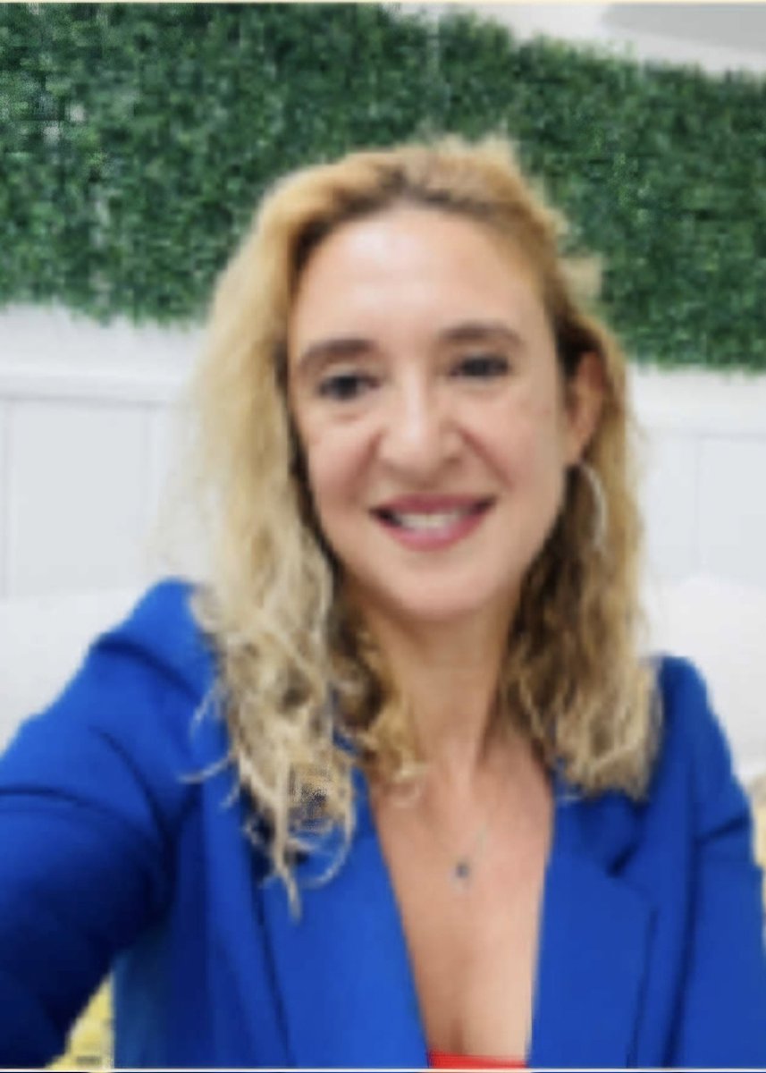 ARPolicias's tweet photo. Año #SRP 2023 trato situación en reunión Subdelegación del Gobierno en Sevilla. No hicimos ruido y acudimos a la DAO. En 2025 SUP acude a determinados medios.Antes no se opuso en las reuniones JSP y  ahora  tacha "caciquiles y castigadores" a quien? COMO SE DEBE ENTENDER ÉSTO? https://t.co/jjMXEmDbPS