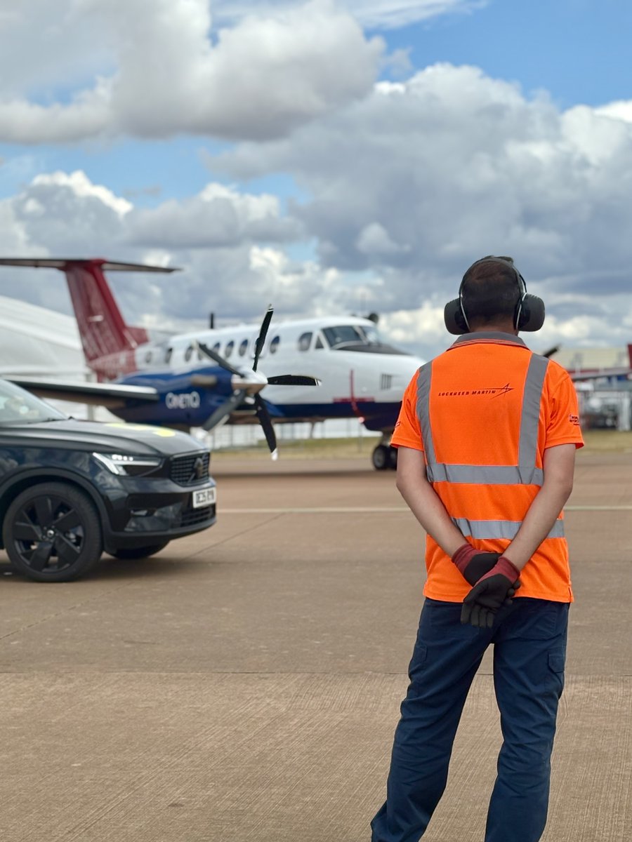 airtattoo's tweet image. It’s been a non-stop departures day and our Air Operations teams hard at work coordinating all of the aircraft from #RIAT25 as they return back to their corners of the world 🌍✈️