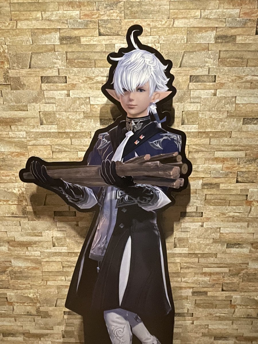 eorzeacafeffxiv's tweet image. 【🌵大阪店からお知らせ🌵】
7/22~7/28のパネル展示は【アルフィノ】です。
光の戦士の皆様のログインをお待ちしております!
#エオカフェ #FF14