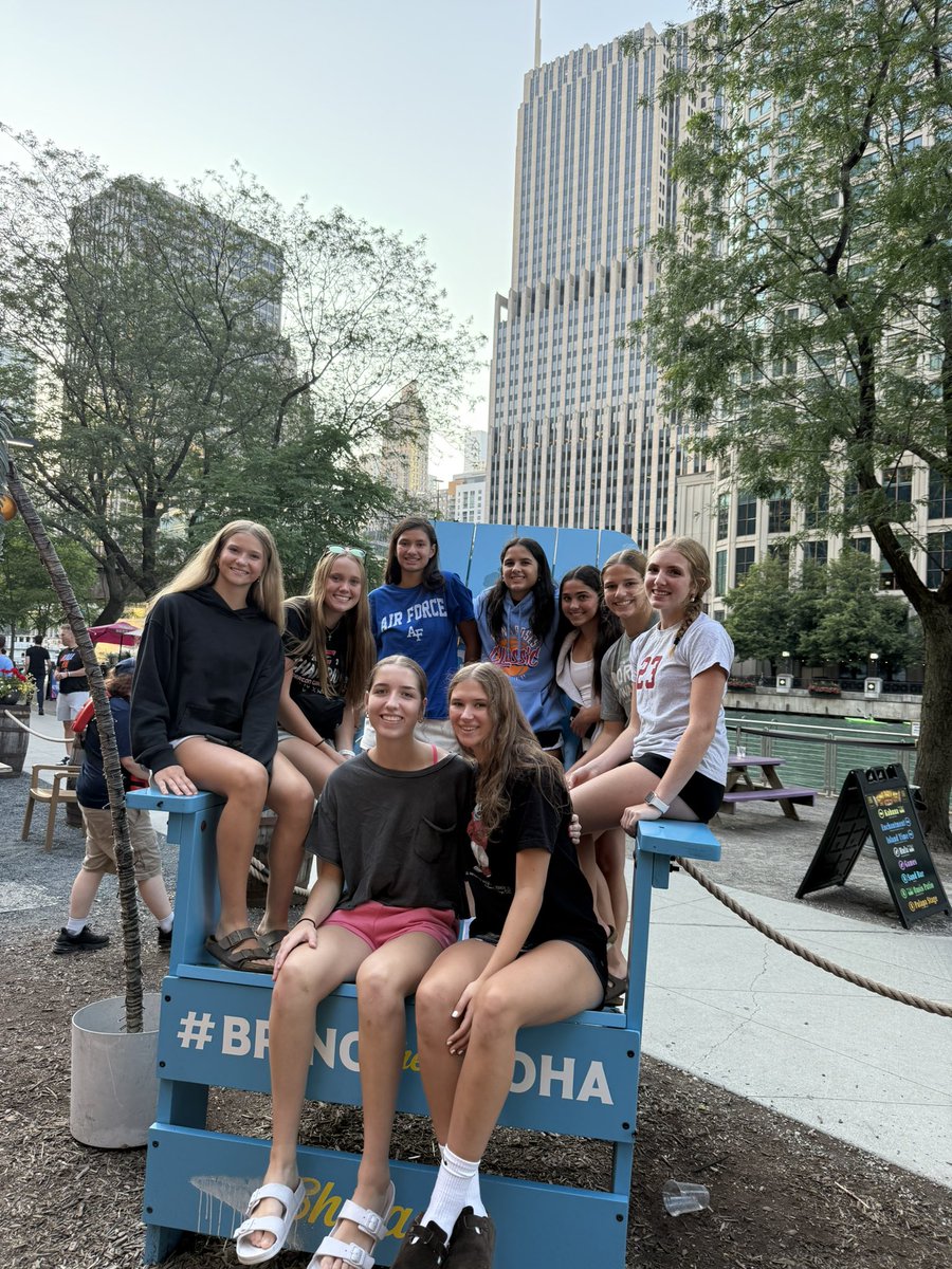 One last run this morning for our (6) 2026s

 Thank you all for the smiles, the laughs, a few tears, AND for giving us your all each and every time you stepped on the court💙🧡

<a href="/Graceelanger/">Gracee Langer</a> 
<a href="/danielleb1024/">Danielle Becker</a> 
<a href="/sydglynn14/">sydney glynn</a> 
<a href="/martirebmann/">Marti Rebman</a> 
<a href="/ClaudiaAsman/">Claudia Asman</a> 
<a href="/BeanieBuckets/">Avery Blue</a>
