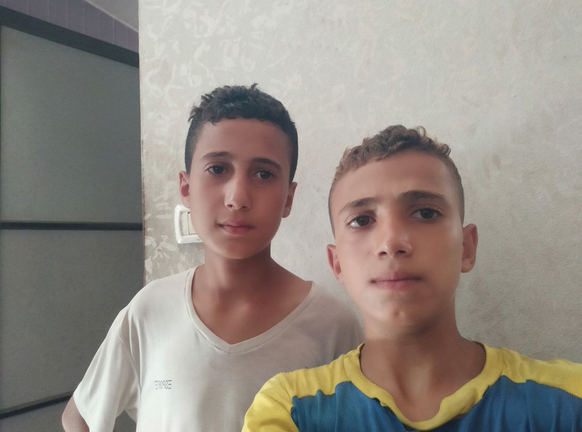 2laa_kamal's tweet image. “ we haven’t eaten in 4 days. We just want food. We walk a little and feel dizzy — our stomach is empty.”
3 replies — even dots or 🇵🇸🍉— can break the algorithm.
