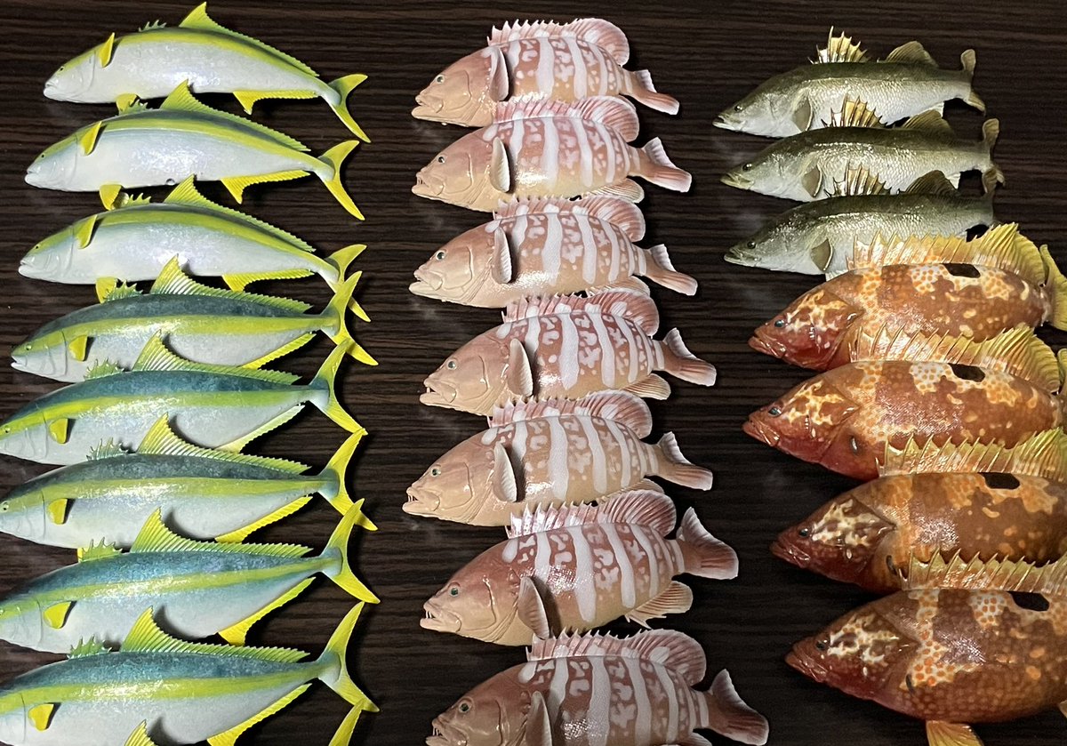 gomagomagomappp's tweet image. ワンフェス大好きなので(?)、
春からコツコツと12種×8個
計100個程1人で塗装しました。
新作の深海魚ガチャは明日告知します!
台座も100個作って、100個全て梱包し終えました。
明日幕張まで出荷するので、皆とは土曜日に合流だね🐟🐟🐟
お先に行ってらっしゃい〜👋
#WF2025S
#wf2025夏