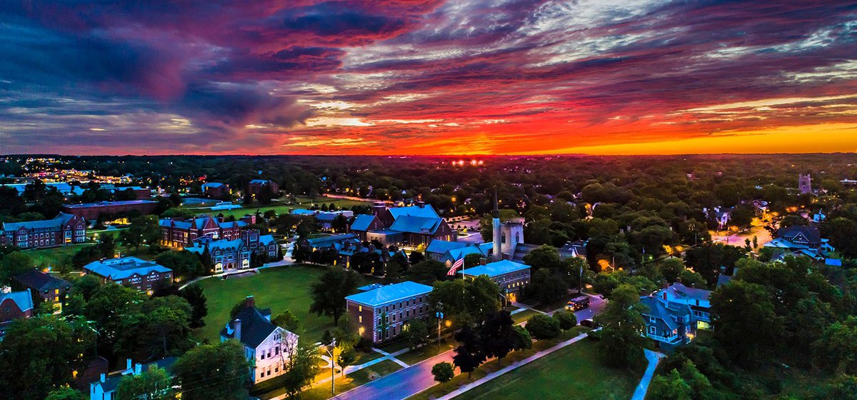 We appreciate the recruits &amp; families who have visited this summer to learn more about our strong opportunities on and off the field. Clear vision for each addition to our family &amp; championship culture. #TheHobartWay