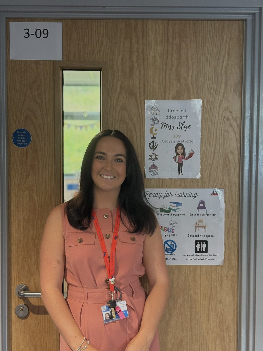 Miss Slye tweet media