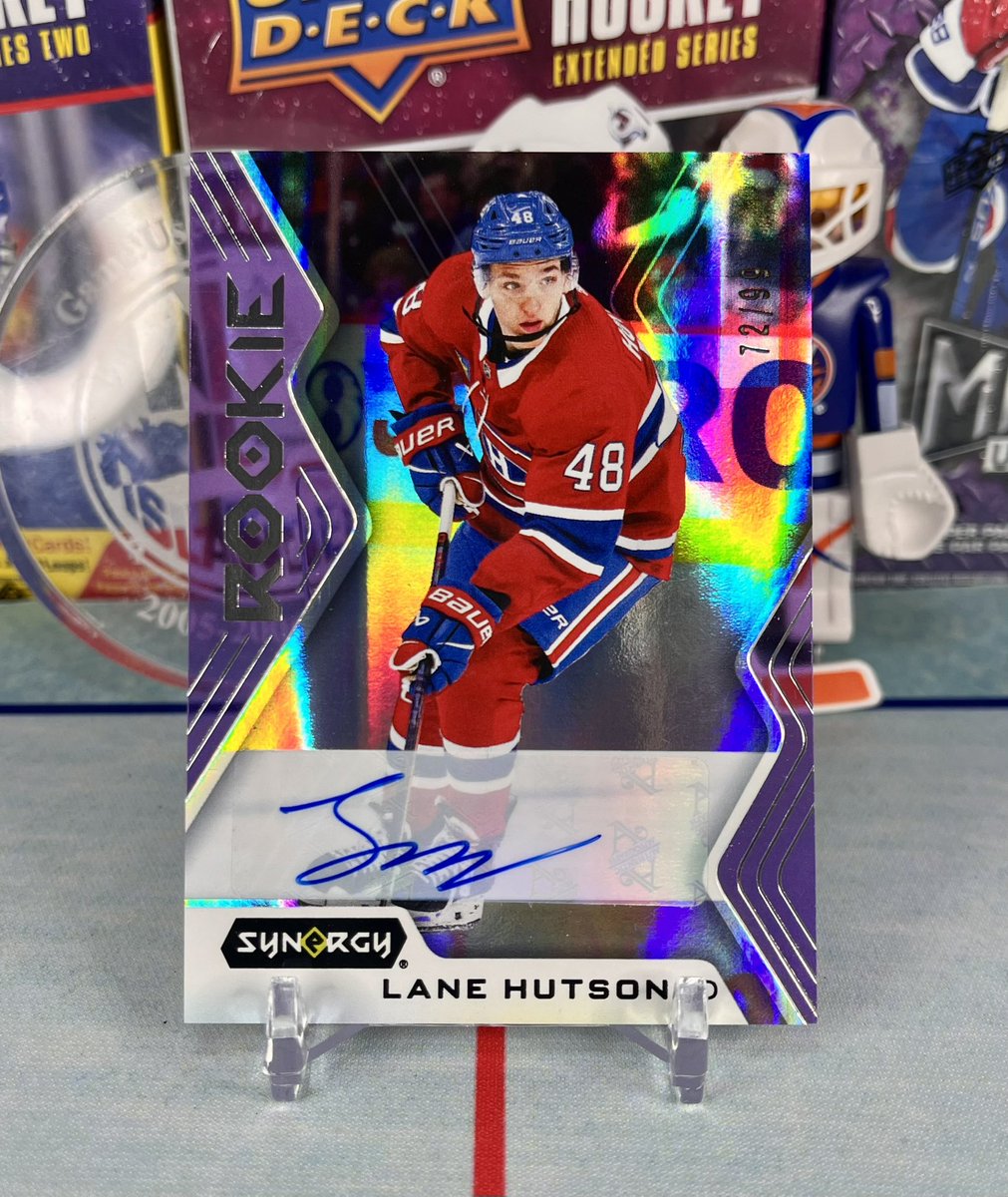 rbcardsny's tweet image. Night 1 of my 3 night 🏒 stack sale is going down at 8pm EST tonight!

A ton of awesome cards at all price levels so hope to see you all there!