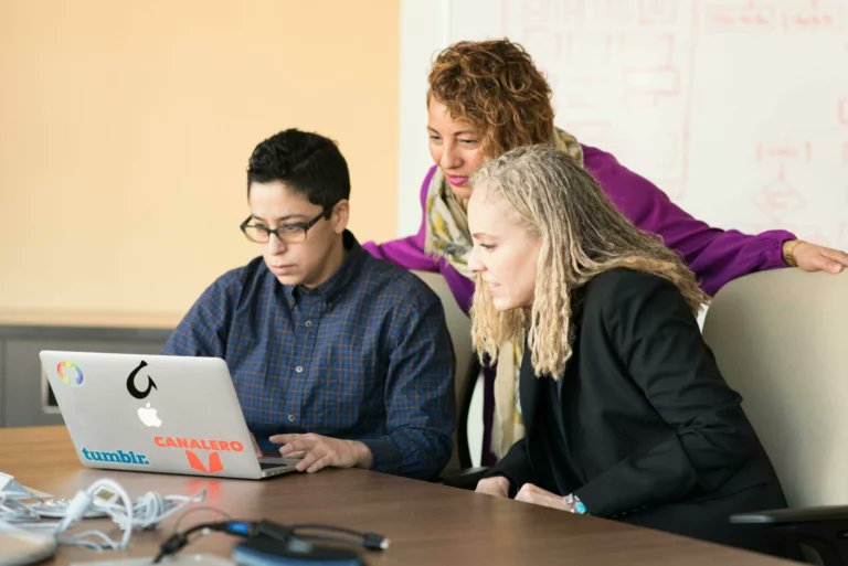 Beyond cross-functional teams: AI’s radical transformation of #agile development <a href="/sdtimes/">SD Times</a> #AI bit.ly/45j67Ys