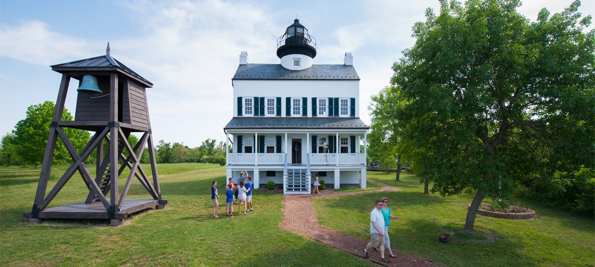 StMarysCoGov's tweet image. 🚤 Want more lighthouse adventures? Take the @StClemIsMuseum Water Taxi to the Blackistone Lighthouse replica on St. Clement’s Island or visit Point Lookout Lighthouse for tours on August 9 &amp;amp; 10.
Details at: stmaryscountymd.gov/pio/docs/2025-…