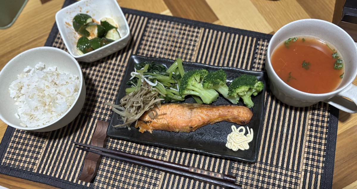 truffle117's tweet image. 魚は脂質オーバーしにくくて良いですね。
#トリュフのごはん